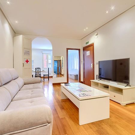 Apartament Ayuntamiento Cerca Del Casco Viejo & Parking Bilbao Zewnętrze zdjęcie